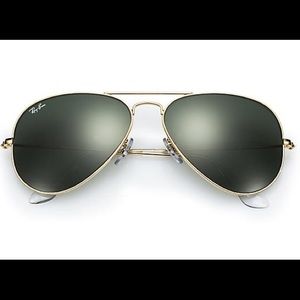 Ray-Ban Classic Aviator Sunglasses